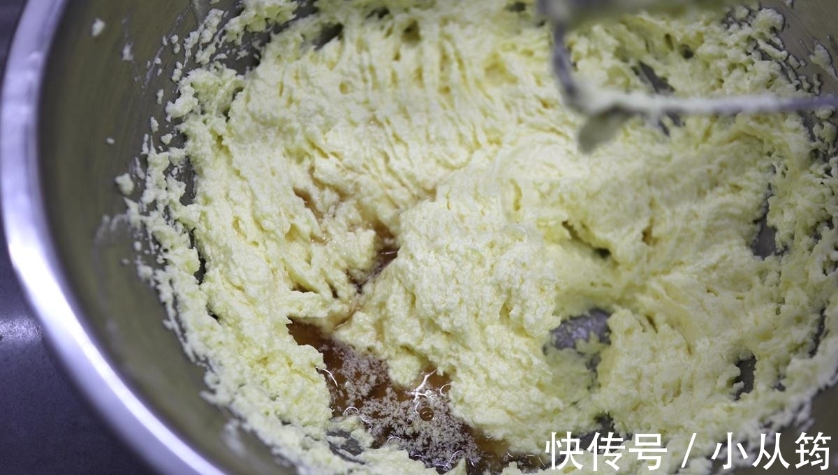 湿润|做个蛋糕零失败，存放一周不变质！放得越久，口感越棒越湿润