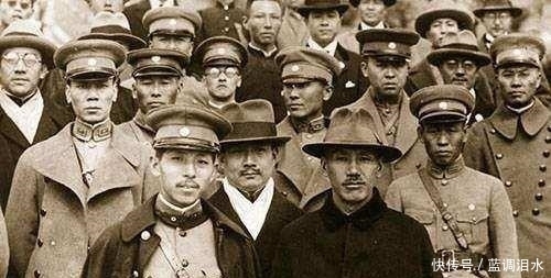 营长|他是华清池捉蒋的营长,解放后下放农村,30年后组织给他6字结论