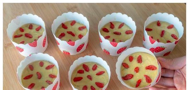 水果|原来水果和鸡蛋还能这么做，不烤不炸，香甜爽口，口感比蛋糕都香