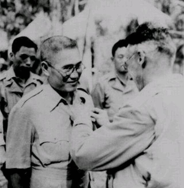 花生|辽沈战役,我军抓了一个卖花生的小贩,审查后身份大得吓人!