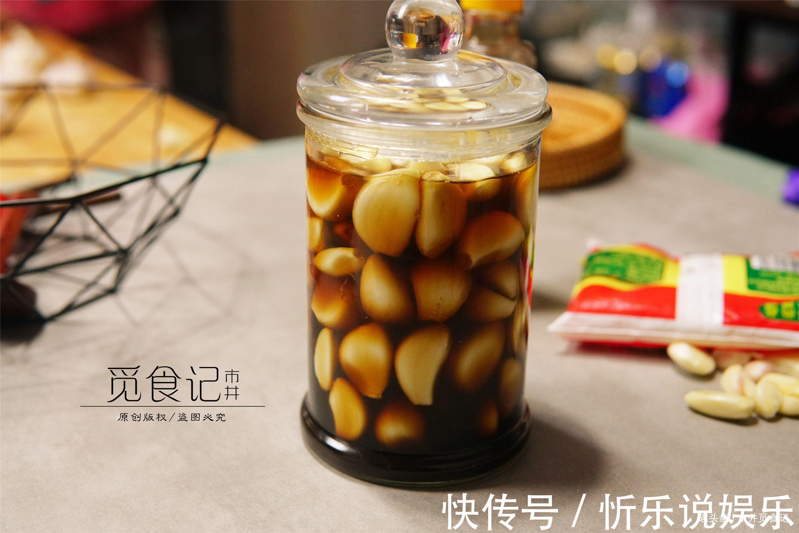 大厨|腊八蒜不绿不脆，大厨你用的醋和蒜都不对，就差这3个窍门！