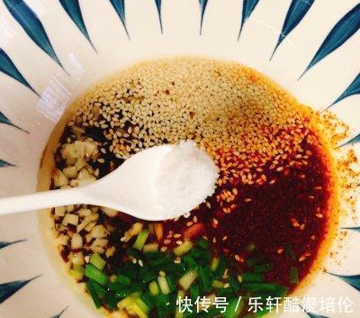 辣椒粉|巨下饭的家常菜 好吃到飙泪香辣过瘾～酸辣土豆粉