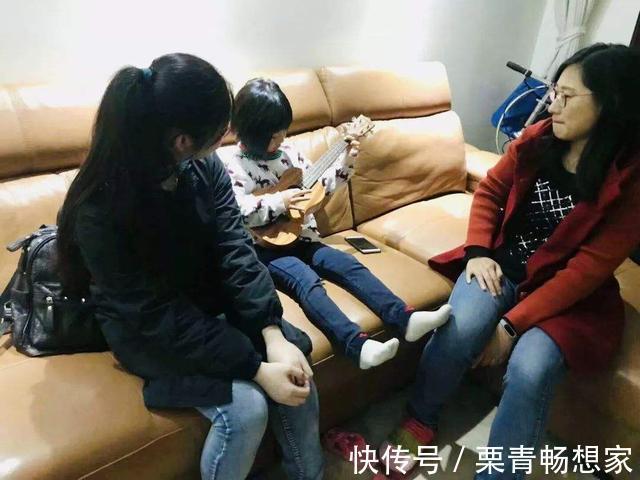 教授|女儿出国留学17年音信全无,父母身患癌症,她却改名换姓成为教授