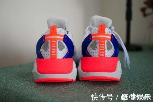 跑鞋 始于颜值,忠于品质:穿安德玛CLONE跑步七次后的心得