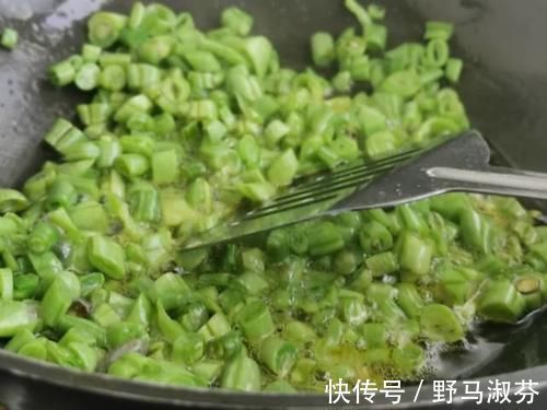 宿便|这菜是天然“祛湿高手”，常吃扫除体内宿便、湿气，小腰更瘦了