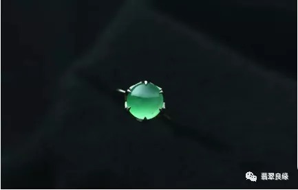 良缘告诉您如何对翡翠戒指进行清洁与保养