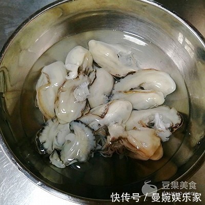 香香的鸡蛋炒牡蛎