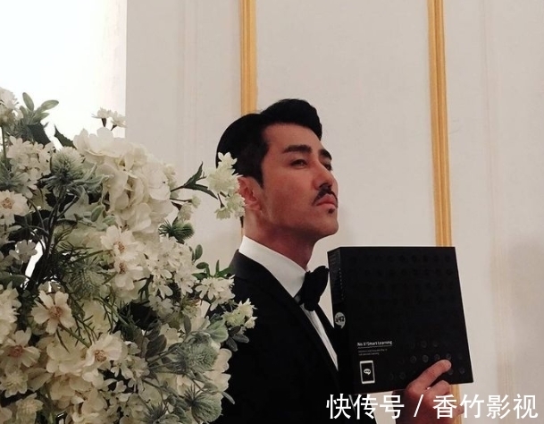 逃出深坑|李光洙来了!退出《RM》后第一部电影,和车胜元一起边耍宝边逃命