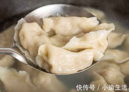 白糖|无论做什么饺子馅,3种调料不可缺少,饺子不腥不腻,鲜香多汁