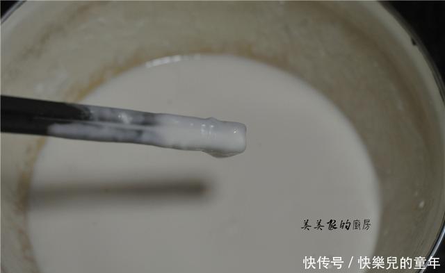 好吃|儿子最爱的早餐,省事又好吃,柔软蓬松,比肉包子还要香