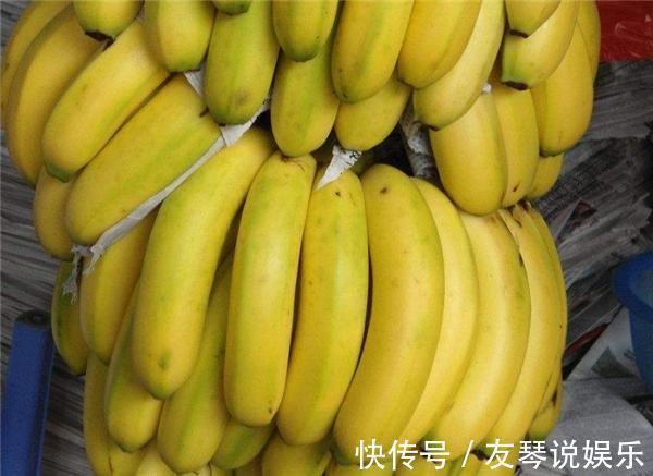 香甜可口|香蕉配上它,大肚子没了,失眠好了!女人不想满脸皱纹,可以试试