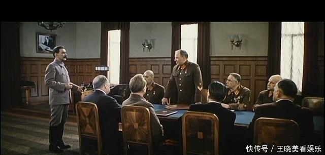 苏联作家邦达列夫小说《选择》,把莫斯科保卫战表现得太过凄惶