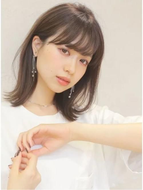 Mslynn：开学发型如何选？这四种发型简单又有气质