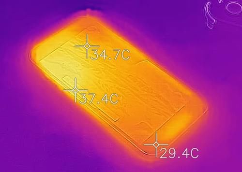 明白|苹果12Pro和ProMax玩游戏谁更稳?看完这个对比后,我立即明白了