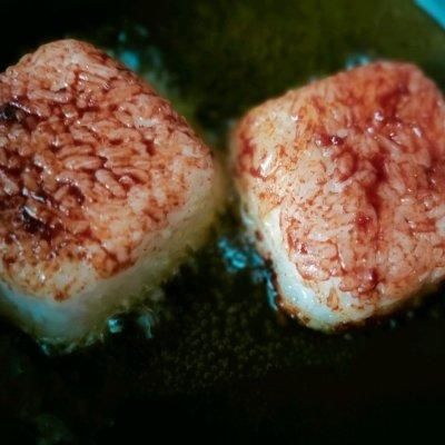 学会香煎米饭团，把餐厅味道搬回家