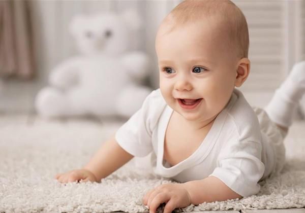 散热器|空调开了怕感冒不开怕痱子 预防宝宝感冒只需这一招！