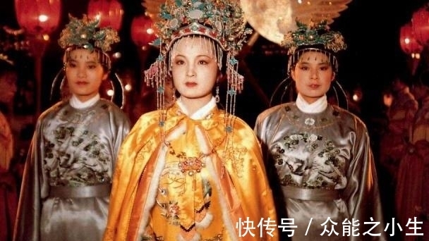 曹雪芹$害死贾元春的真凶,是与她同时回家省亲的吴贵妃