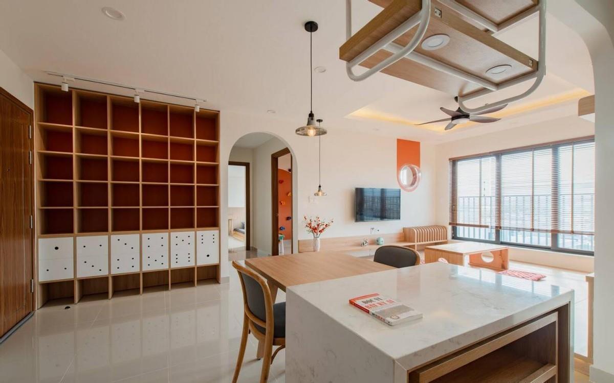 收纳|78㎡“去客厅化”，扔掉沙发靠墙打5cm高地台，一家5口越住越宽敞