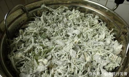 别再把这道菜当野草了,把他带回家蒸,很酷回甘,春天没吃真可惜