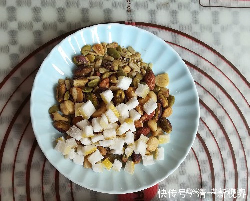 手把手|想吃面包不用买,手把手教你做全麦面包,粗粮细作热量低,好吃