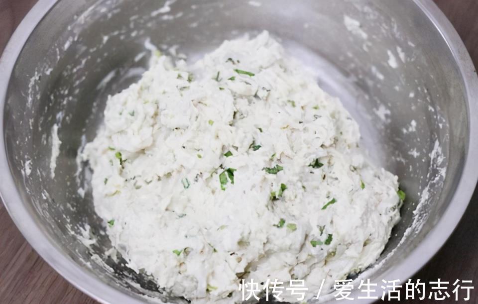 豆渣|吃了20年萝卜,还是这吃法过瘾,不炒不炖不凉拌,比吃肉解馋