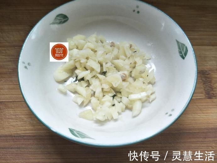 茄子最好吃的做法,这样炒省油不油腻,秒杀红烧茄子,做法还简单