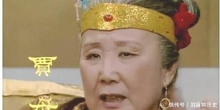 明贾母|中秋节上的那句话,证明贾母老了,精力有限,彻底被王夫人架空了