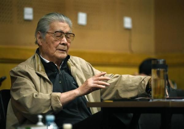 谈艺说戏话北京-谭门七代|影像蓝天野:尽扫铅华,舞台为真