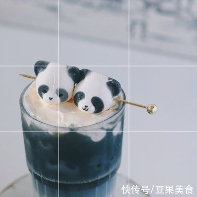 饮品|夏日限定饮品｜泥石流海盐奶盖熊猫拿铁