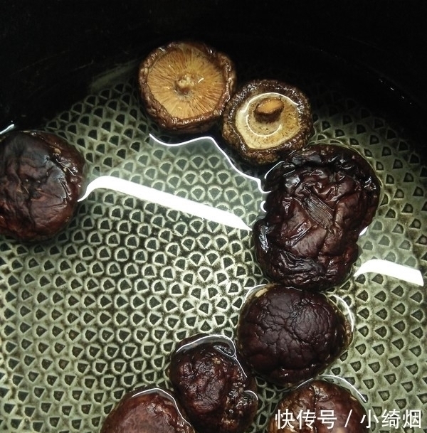 遇到这肉别手软,买上几斤炖一锅,比牛肉香,比羊肉滋补,美滋滋