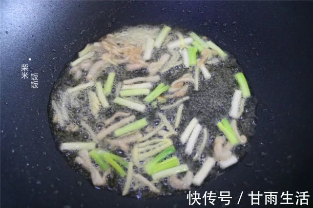 紫菜|降温了，分享一款热乎乎的早餐面，好做好吃，吃一碗浑身暖