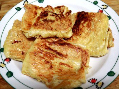 芹菜清爽，豆皮外酥内软，整道料理非常清爽好吃！