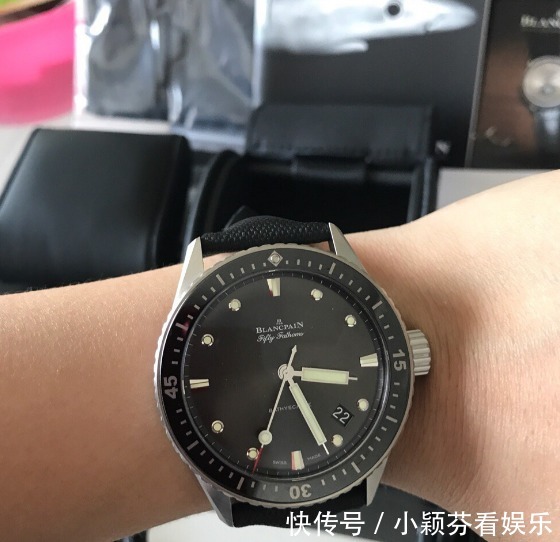 夏季|在这个燥热的夏季 品味宝珀五十噚带来清凉气息