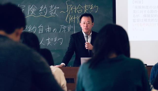 经济学|为什么中国学生去日本留学都喜欢选商学、经济学？