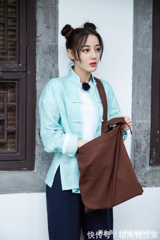 马尾 女人别再披头散发了,很显老!今年流行这5种发型,减龄显脸小