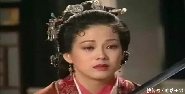 金庸给她很嗲的名字,给了不嫌弃她的丈夫,她却一次次对丈夫不忠