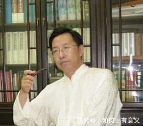 众人|胡适的书法如何田蕴章的一句评价,引来众人的质疑!