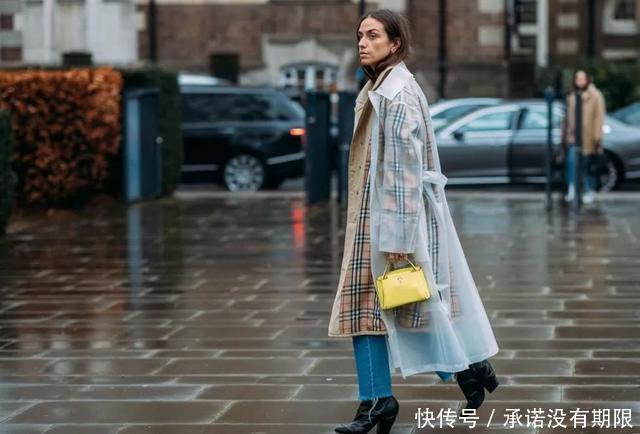 款式|这个秋冬,让我们一起享受,“格纹元素”带来的时髦吧!