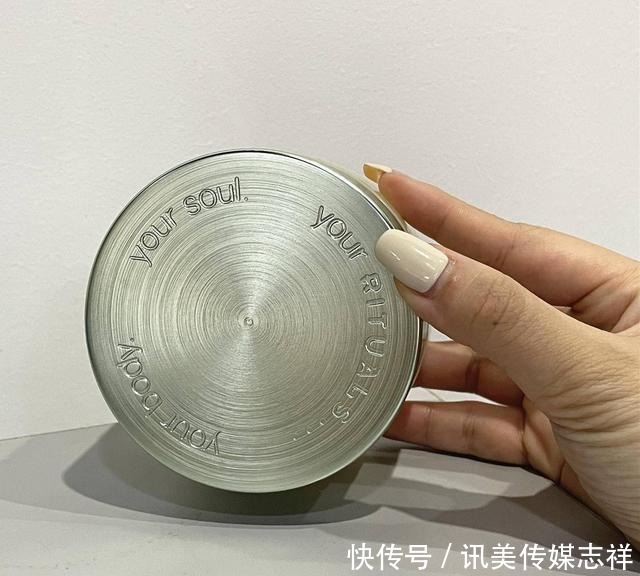 买了裙子,但是鸡皮还没解决!有啥办法缓解鸡皮肤?