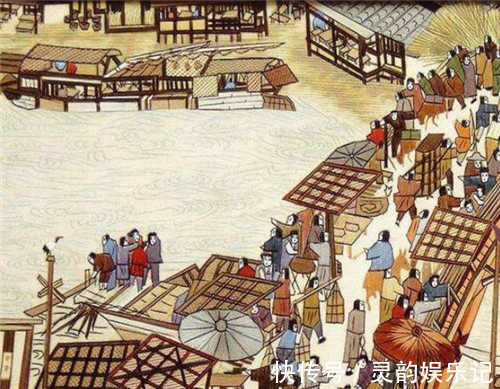 自缢#宋江被毒杀后,花荣为何不顾妻儿老小,去他墓前自缢?真相很残酷