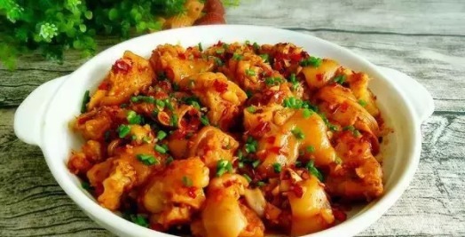 猪蹄这个做法最馋人,每次做都不够吃,光听名字就流口水