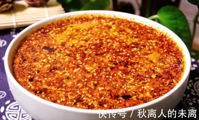 辣椒油|做辣椒油，记住3个技巧，辣椒油红亮又香浓，拌什么都好吃又好吃
