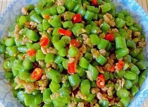 深受大家喜爱的几道家常菜，荤素搭配营养丰富，学会家人就有口福