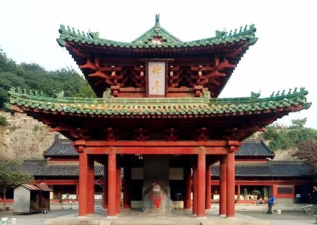 这里是郑和下西洋必去之地，海内外体制最高的官方建筑，信徒无数