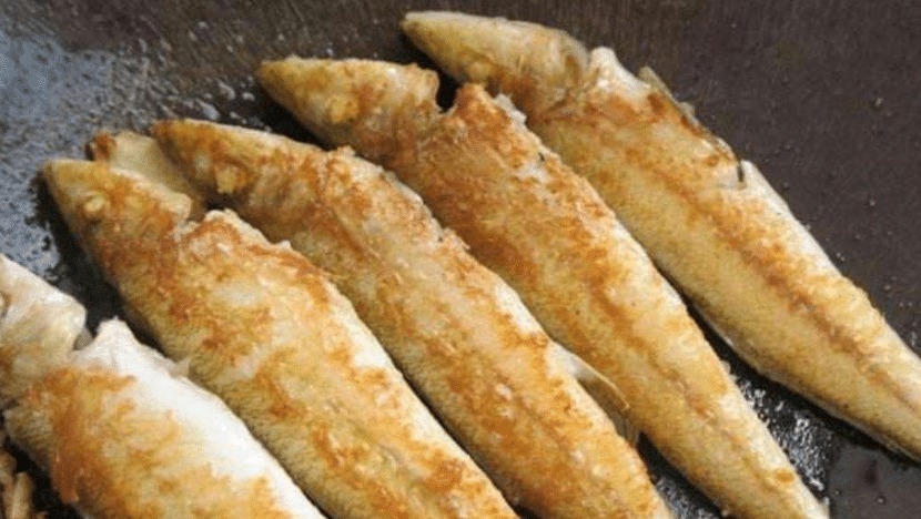 煎任何鱼,不要直接下锅,牢记这2步,鱼不粘锅不破皮,香嫩入味