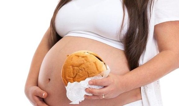 营养物质|怀孕5个月,孕妈注意做到这4点,小宝宝会“开心”健康发育