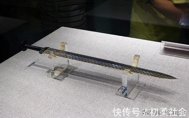 镇馆之宝$中国3大绝世宝剑一款被八国联军抢走,被英国博物馆当镇馆之宝