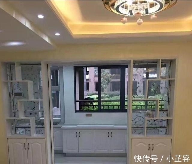 瓷砖|老公图便宜，买1楼的房子，亲戚说他脑子进水，装修完我不想收房