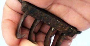 古代神乎其技的暗器有多少练十年铁拳功,比不上一个铁拳头!