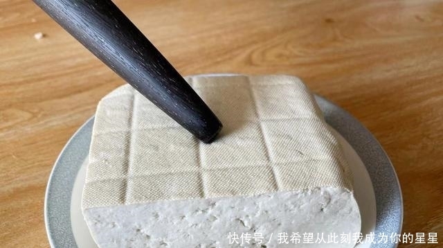 最近空心豆腐泡火了,教你各个空心鼓大泡的小秘诀,吃一次忘不了